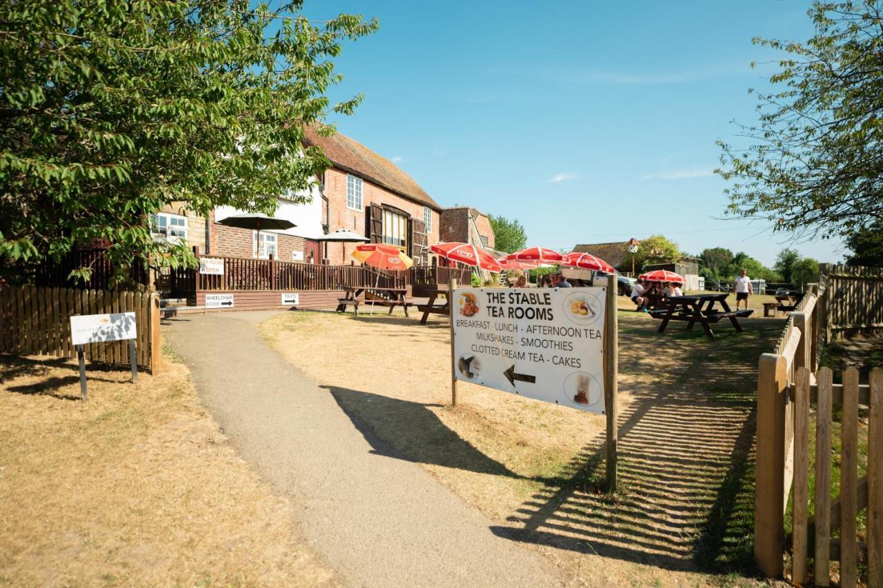 Delightful 2 Bed Double Decker Bus With Hot Tub Hotel Uckfield Buitenkant foto